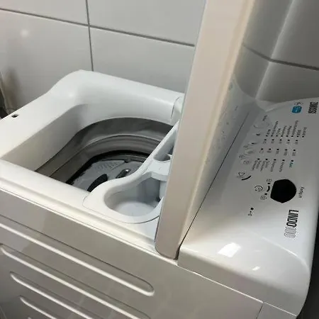 005- Zentral & Ruhig Mit Smarttv 아파트 *